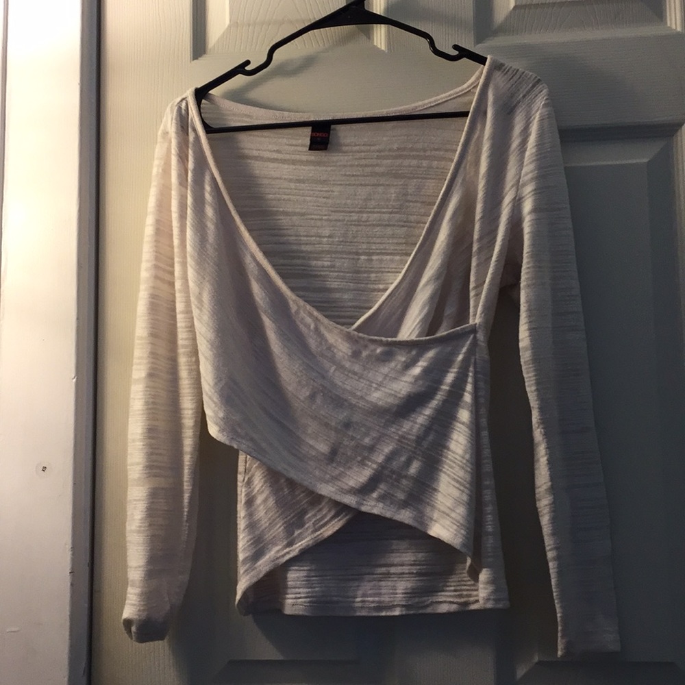 Long sleeve crossover shirt